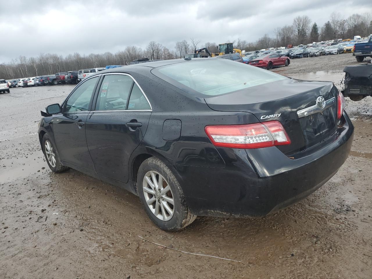 Изображение 2 2011 TOYOTA CAMRY BASE 2011 с VIN 4T4BF3EK9BR181020