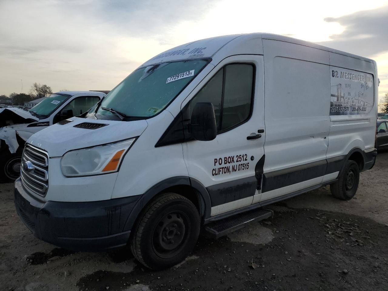 Изображение 1 2015 FORD TRANSIT T-250 2015 с VIN 1FTNR2CM0FKB10694