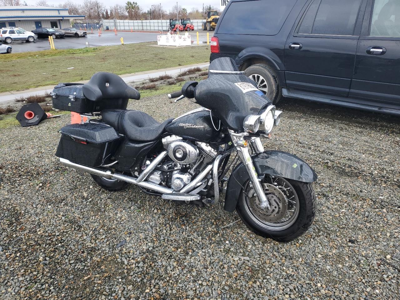 Изображение 1 2006 HARLEY-DAVIDSON FLHXI CALIFORNIA 2006 с VIN 1HD1KBW326Y648685