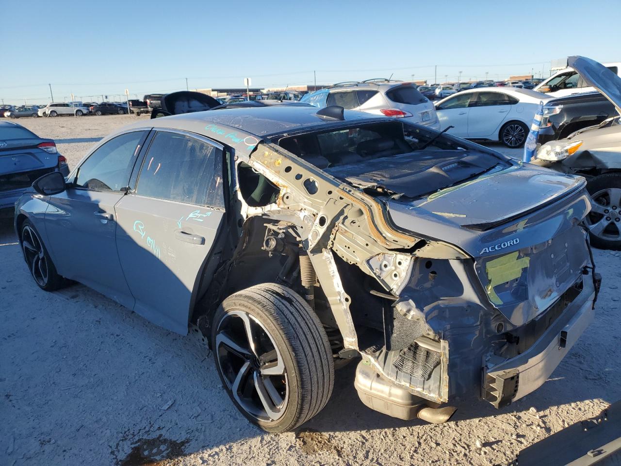 Изображение 2 2021 HONDA ACCORD SPORT 2021 с VIN 1HGCV1F36MA111126