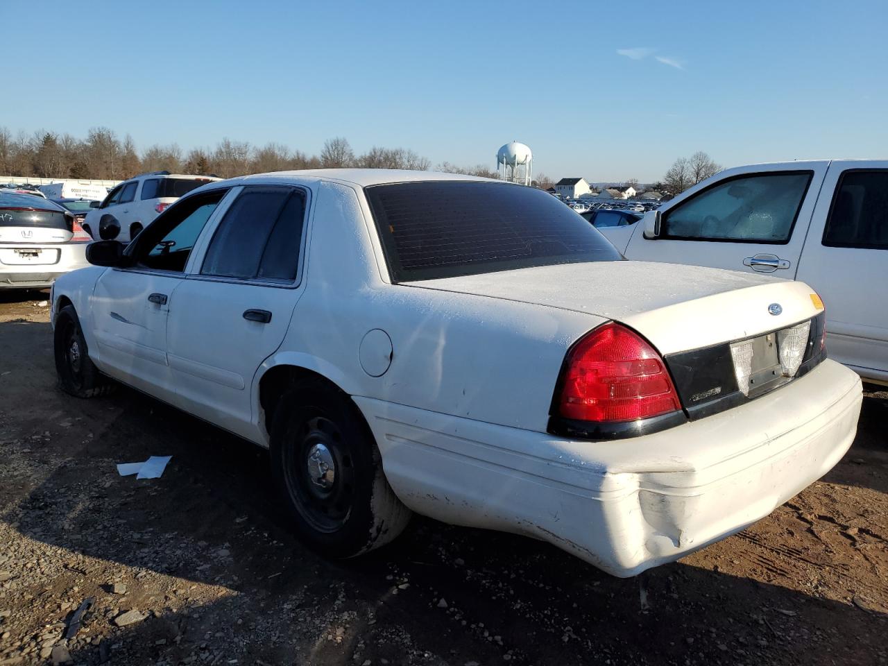 Изображение 2 2008 FORD CROWN VICTORIA POLICE INTERCEPTOR 2008 с VIN 2FAFP71V98X132931