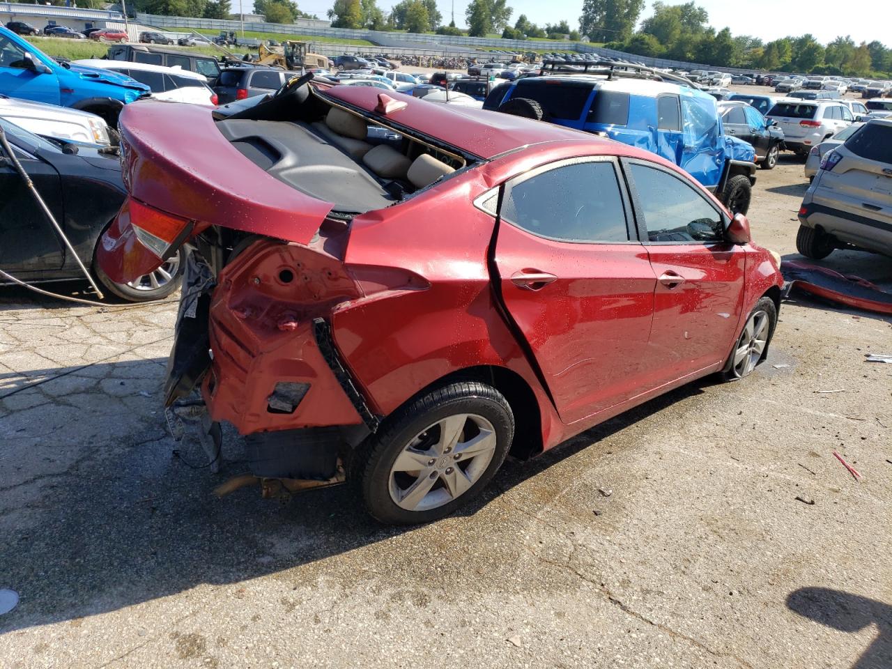 Изображение 3 2013 HYUNDAI ELANTRA GLS 2013 с VIN KMHDH4AE2DU501445