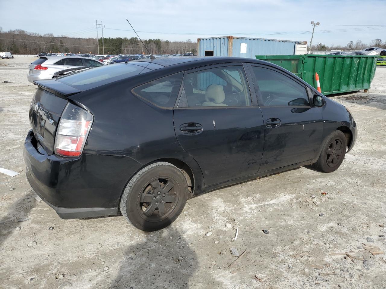 Image 3 of 2005 TOYOTA PRIUS  2005 with VIN JTDKB20U753112933