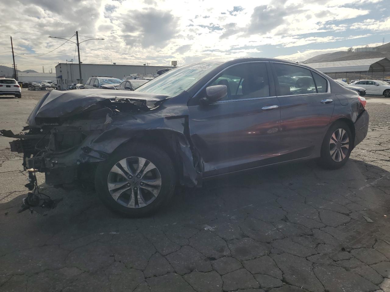 Изображение 1 2013 HONDA ACCORD LX 2013 с VIN 1HGCR2F30DA235130