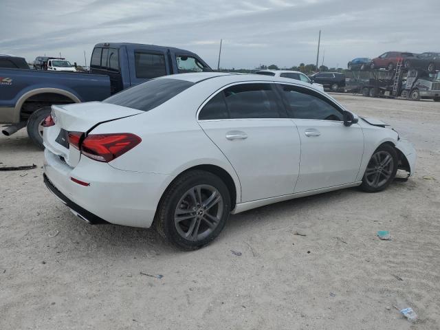 Изображение 3 2020 MERCEDES-BENZ A 220 2020 с VIN W1K3G4EB1LJ201565