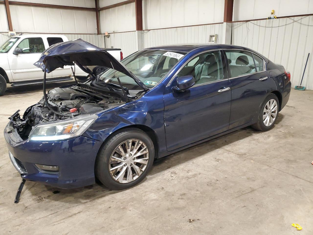Изображение 1 2015 HONDA ACCORD EXL 2015 с VIN 1HGCR3F88FA024018