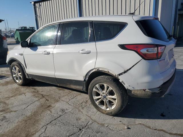 Image 2 of 2017 FORD ESCAPE SE 2017 with VIN 1FMCU9G93HUE95191