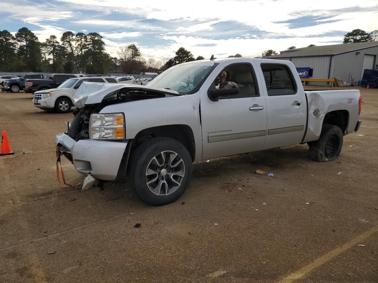Image 1 of 2013 CHEVROLET SILVERADO K1500 LTZ 2013 with VIN 3GCPKTE26DG305590