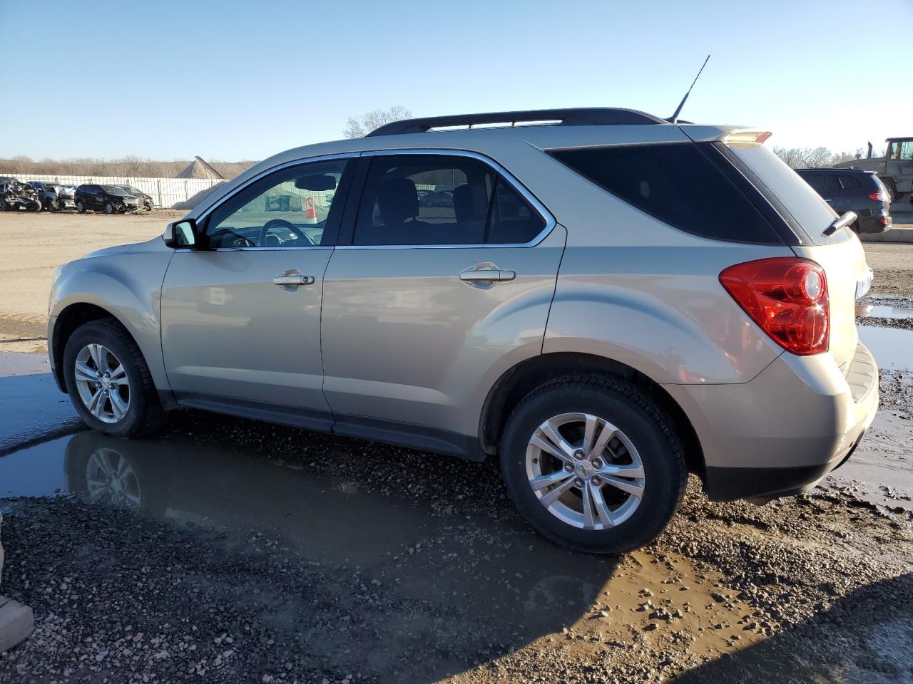 Изображение 2 2011 CHEVROLET EQUINOX LT 2011 с VIN 2CNALDEC7B6246345