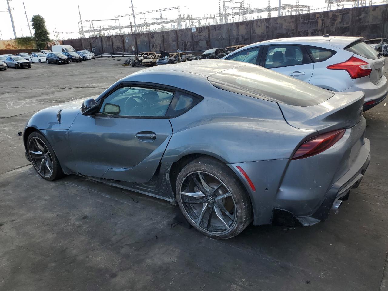 Изображение 2 2021 TOYOTA SUPRA  2021 с VIN WZ1DB2C04MW045353
