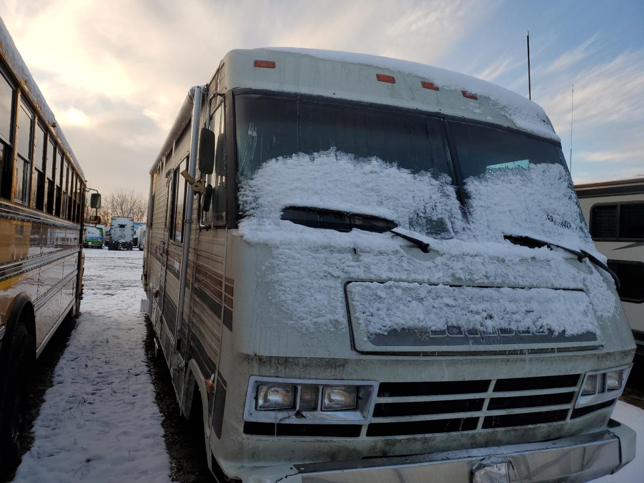 Image 1 of 1987 JOHN DEERE TYPE A  1987 with VIN 17N430122HW002681