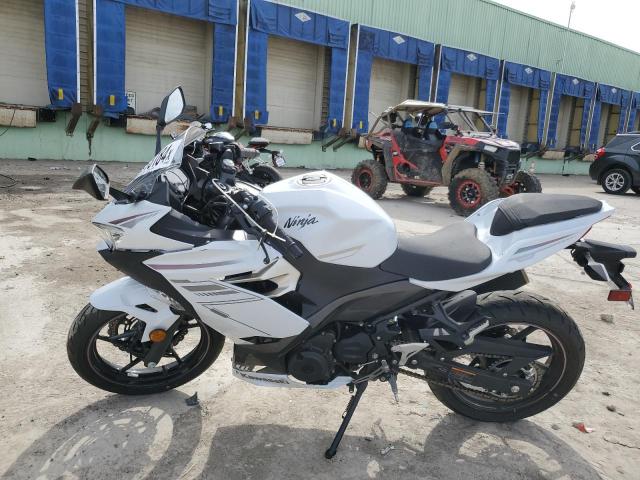 Obraz 3 z 2023 KAWASAKI EX400  2023 z VIN JKAEXKH17PDAR7434