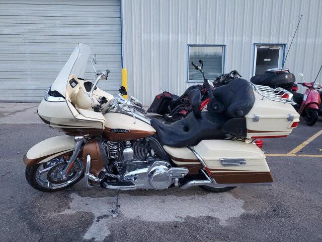 Obraz 3 z 2011 HARLEY-DAVIDSON FLTRUSE  2011 z VIN 1HD1TA816BB958922