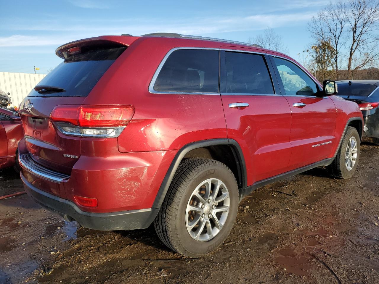 Image 3 of 2015 JEEP GRAND CHEROKEE LIMITED 2015 with VIN 1C4RJFBG2FC845943