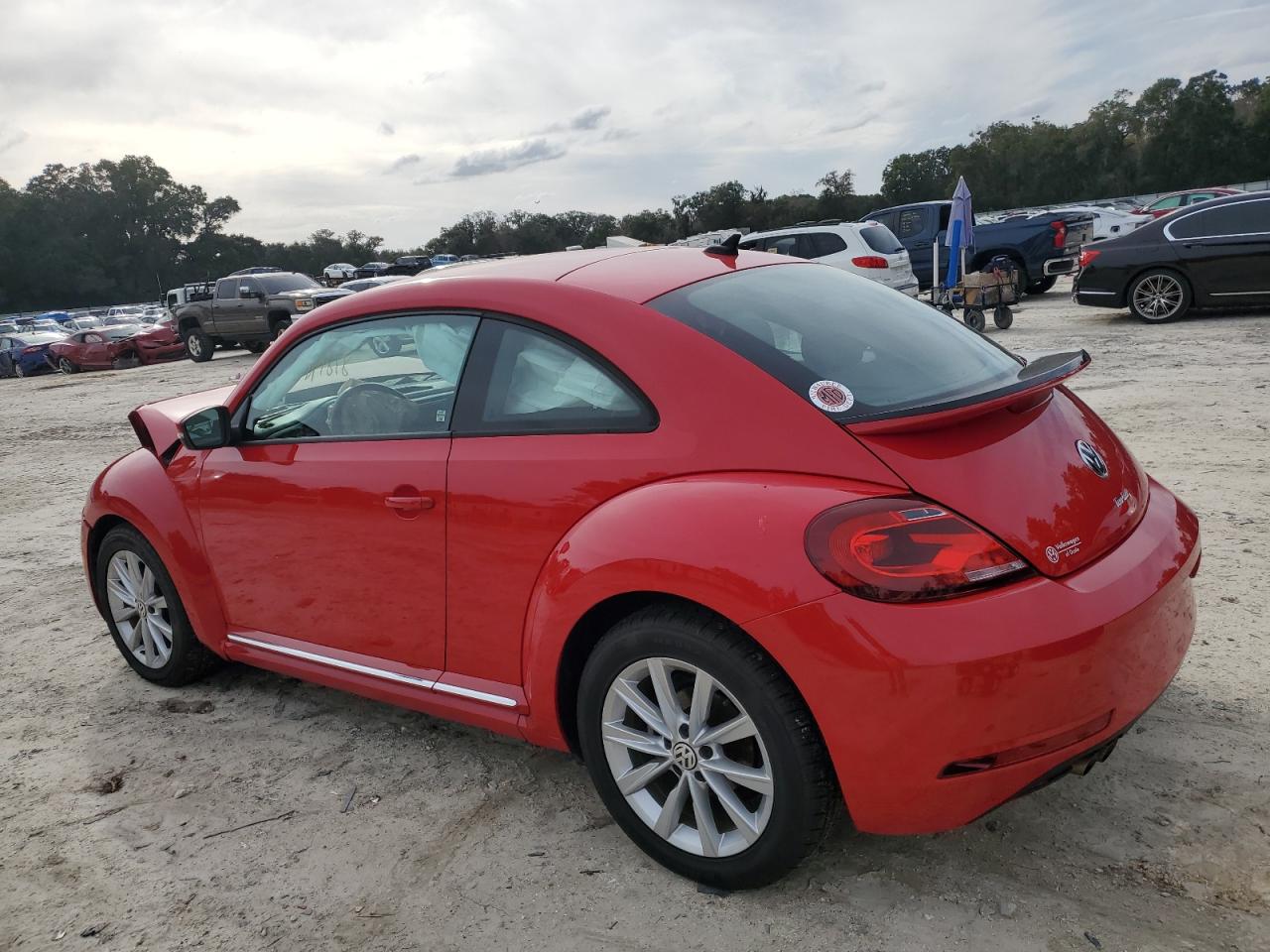 Image 2 of 2018 VOLKSWAGEN BEETLE S 2018 with VIN 3VWFD7AT4JM706528