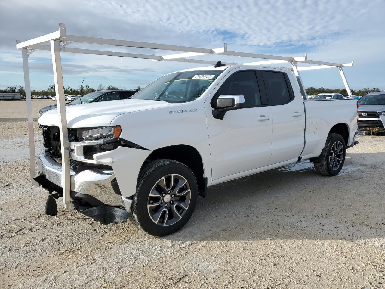 Image 1 of 2019 CHEVROLET SILVERADO C1500 LT 2019 with VIN 1GCVWCED2KZ363884