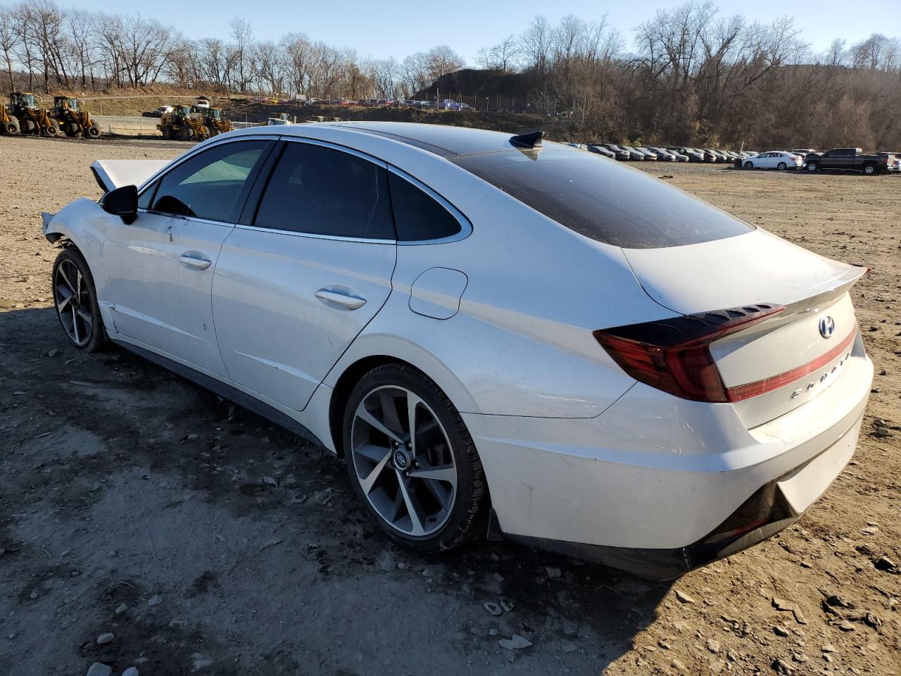 Image 2 of 2021 HYUNDAI SONATA SEL PLUS 2021 with VIN 5NPEJ4J2XMH078241