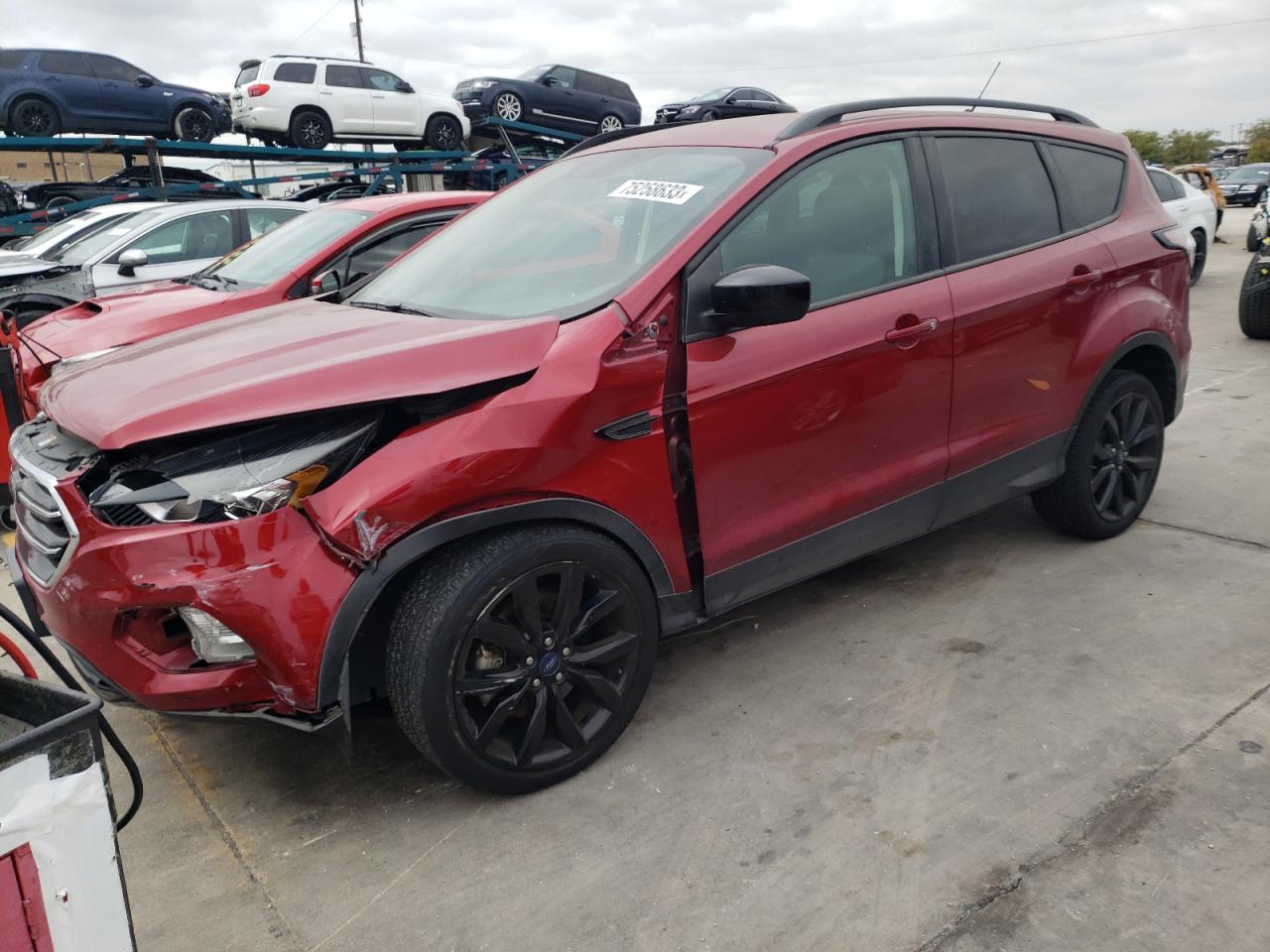 Image 1 of 2018 FORD ESCAPE SE 2018 with VIN 1FMCU9GD2JUC69895