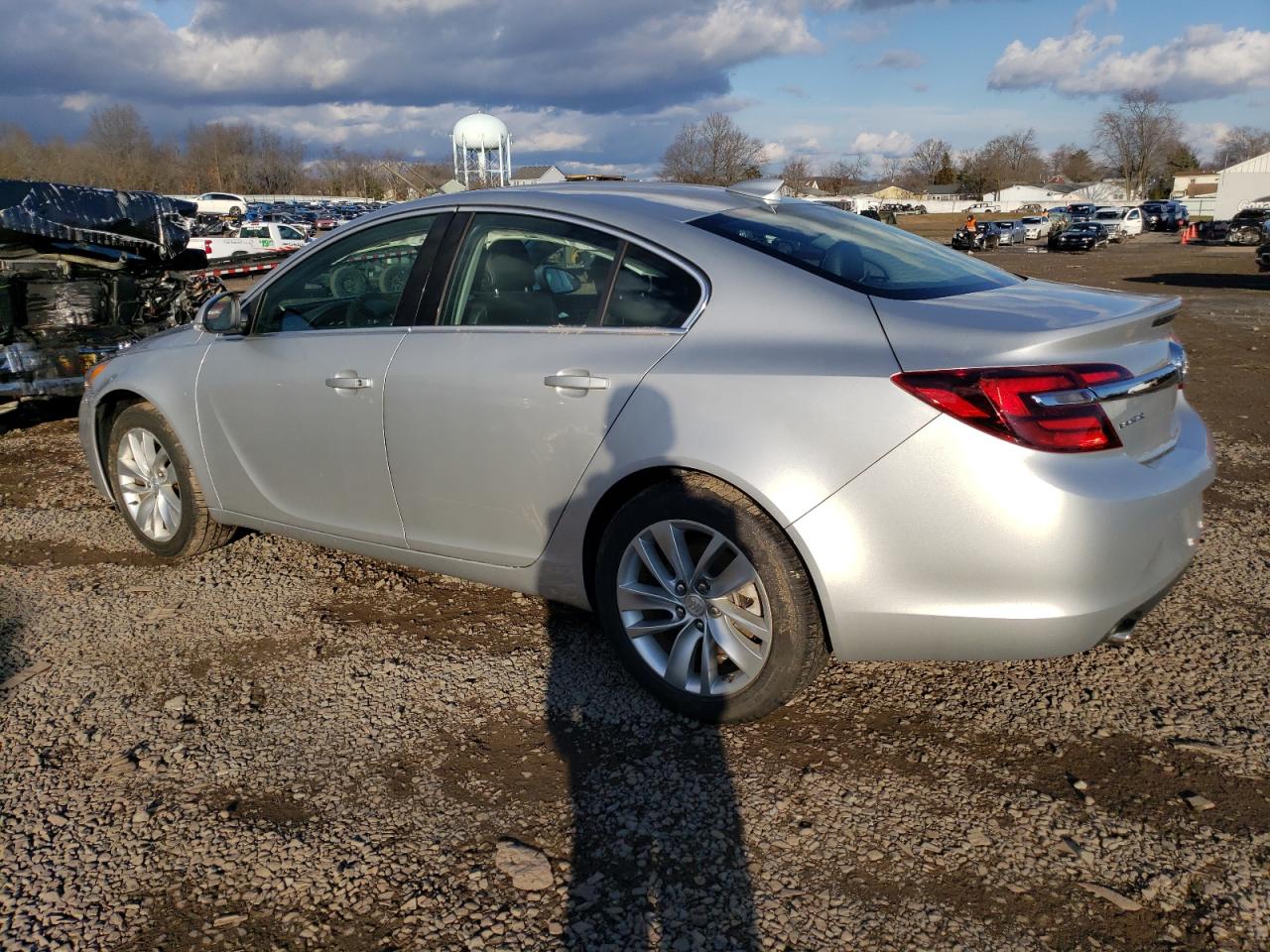 Obraz 2 z 2016 BUICK REGAL  2016 z VIN 2G4GL5EX9G9188411