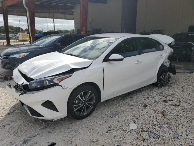 Изображение 1 2023 KIA FORTE LX 2023 с VIN 3KPF24AD3PE544491