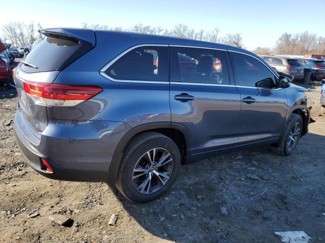 Obraz 3 z 2018 TOYOTA HIGHLANDER LE 2018 z VIN 5TDBZRFH3JS499939