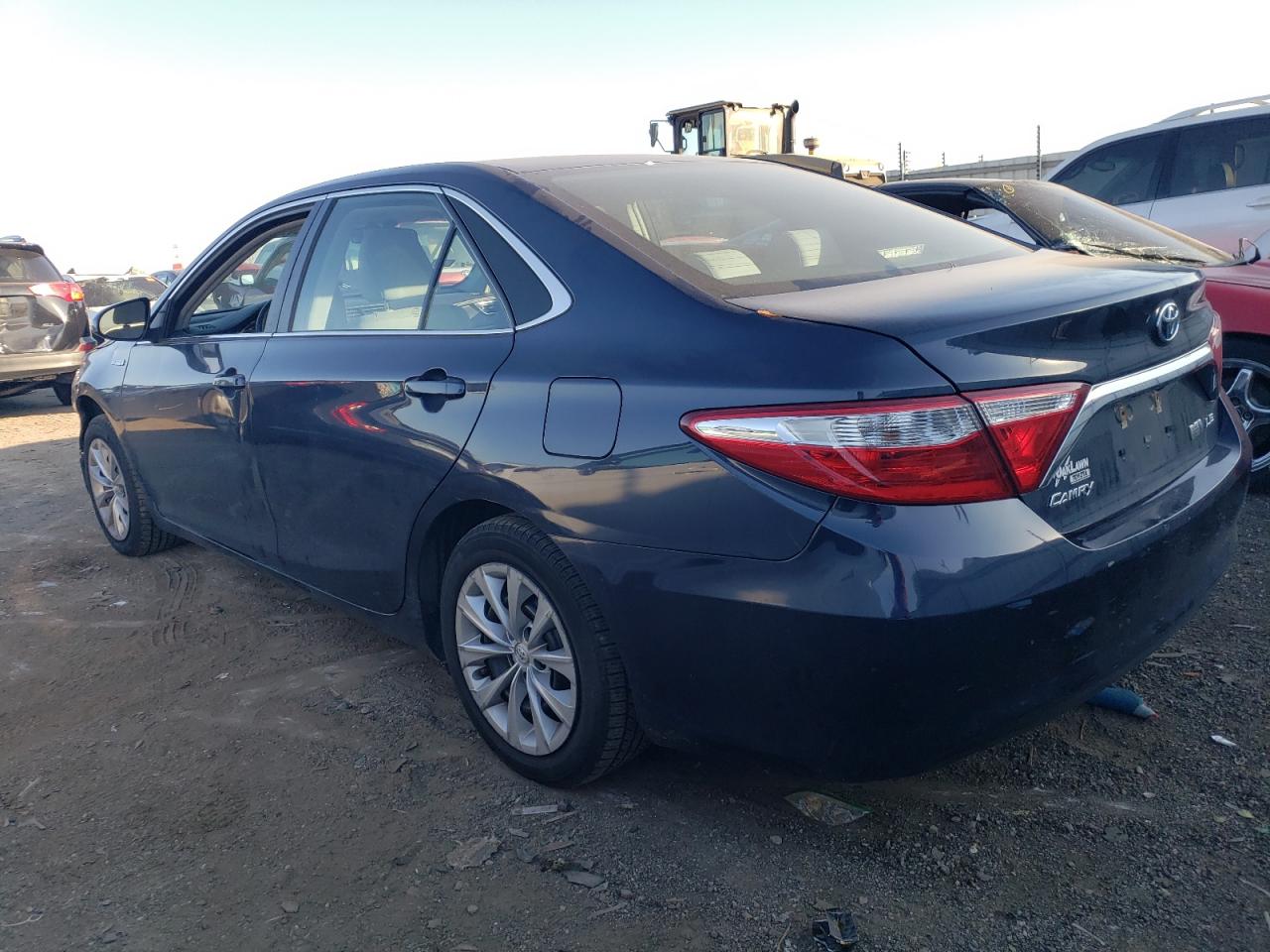 Изображение 2 2016 TOYOTA CAMRY HYBRID 2016 с VIN 4T1BD1FK0GU178789