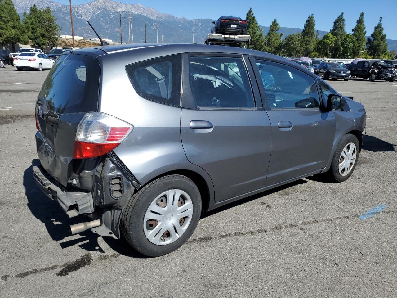 Изображение 3 2011 HONDA FIT  2011 с VIN JHMGE8H36BC008956