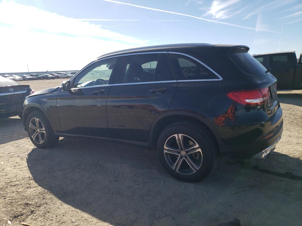 Image 2 of 2016 MERCEDES-BENZ GLC 300 4MATIC 2016 with VIN WDC0G4KB0GF029887