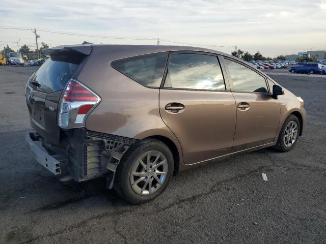 Obraz 3 z 2016 TOYOTA PRIUS V  2016 z VIN JTDZN3EU8GJ052101