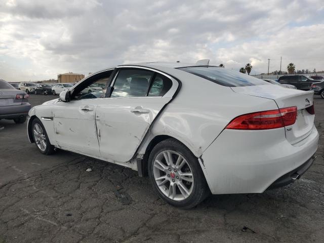 Image 2 of 2019 JAGUAR XE PREMIUM 2019 with VIN SAJAD4FX1KCP50370