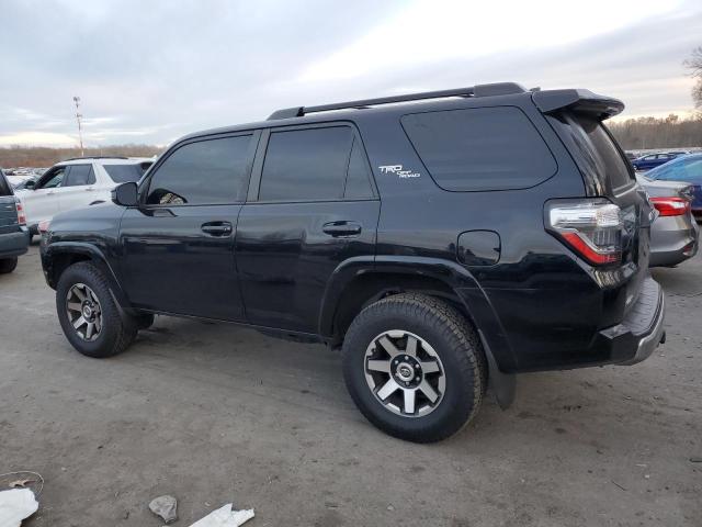 Image 2 of 2020 TOYOTA 4RUNNER SR5/SR5 PREMIUM 2020 with VIN JTEBU5JR9L5774600