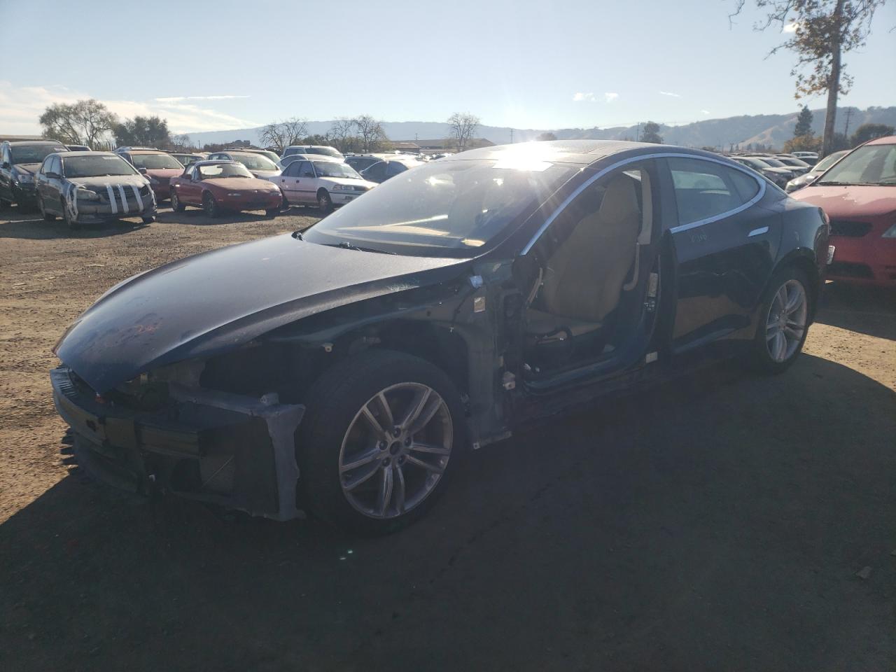 2013 TESLA MODEL S  2013 image