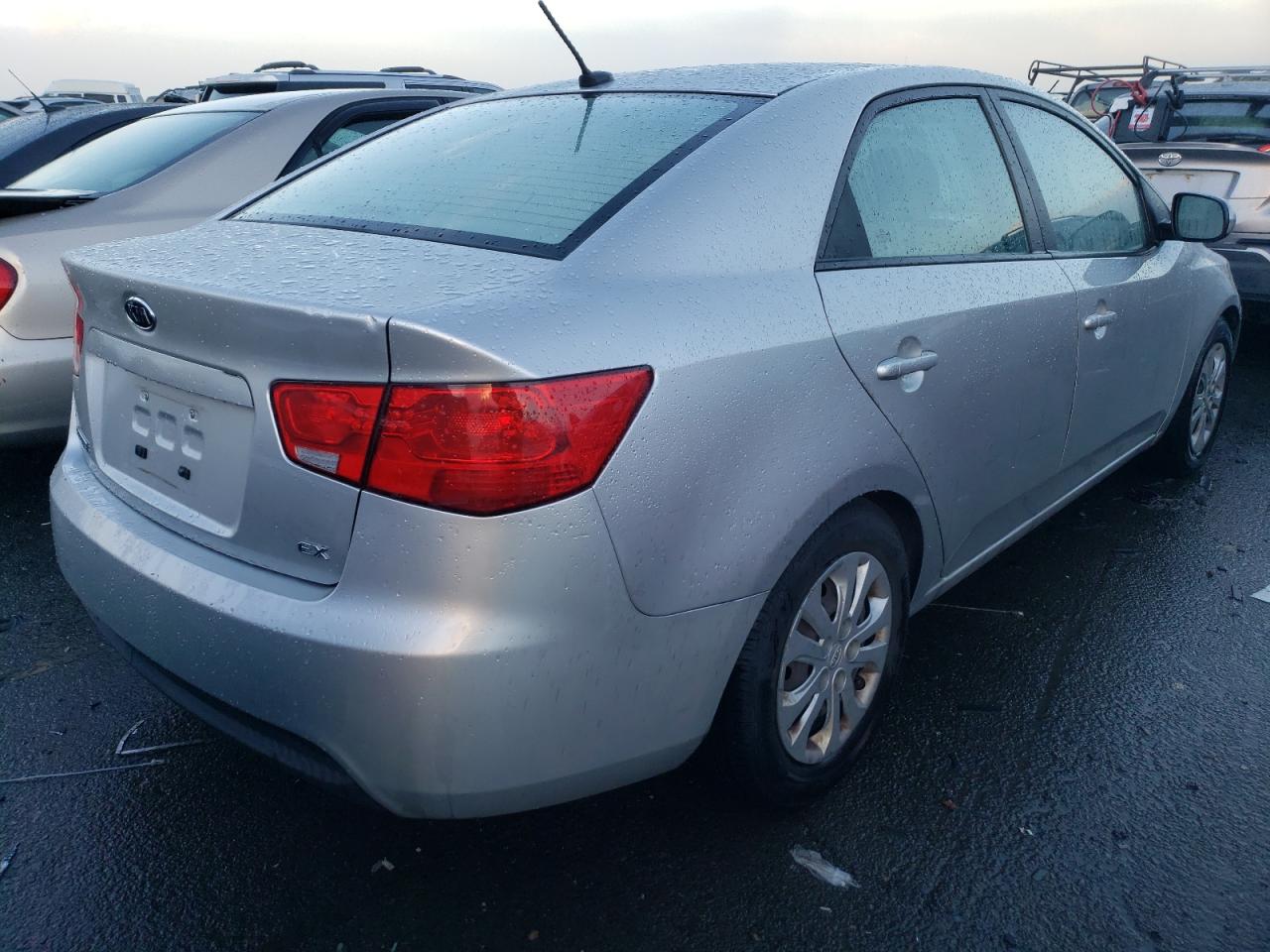Obraz 3 z 2013 KIA FORTE EX 2013 z VIN KNAFU4A21D5680275