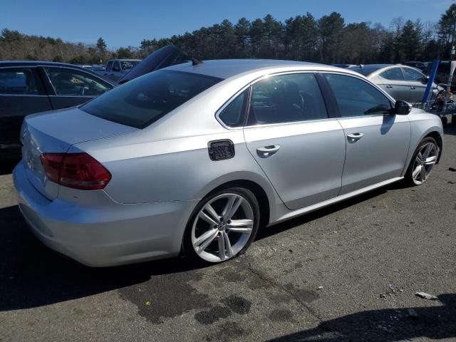 Image 3 of 2014 VOLKSWAGEN PASSAT SE 2014 with VIN 1VWBP7A31EC004857