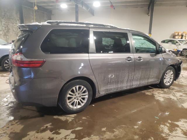 Image 3 of 2017 TOYOTA SIENNA XLE 2017 with VIN 5TDYZ3DCXHS873049