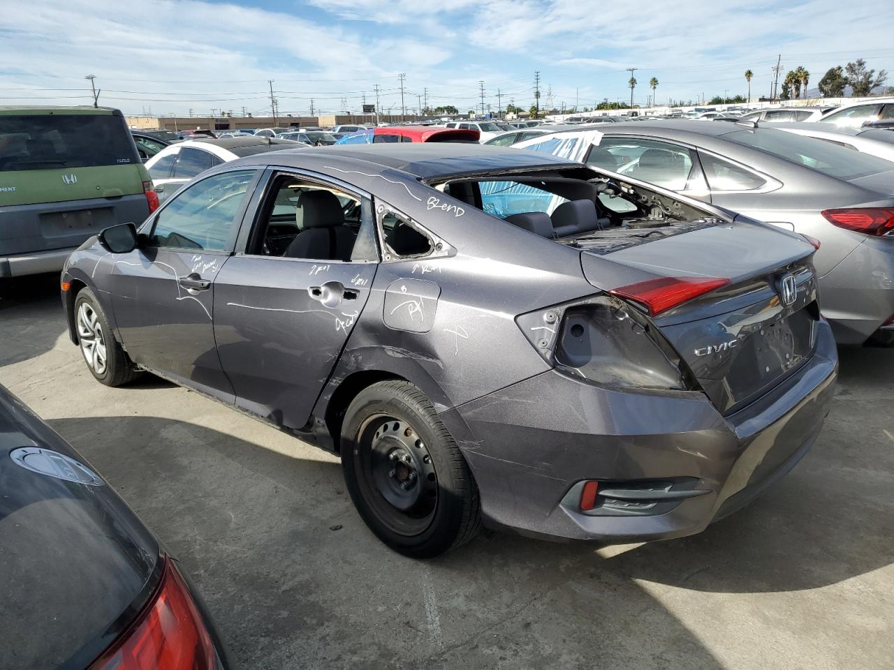 Obraz 2 z 2018 HONDA CIVIC LX 2018 z VIN 19XFC2F54JE204647