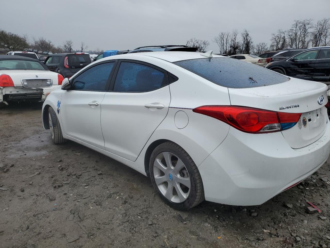 Image 2 of 2013 HYUNDAI ELANTRA GLS 2013 with VIN 5NPDH4AE3DH443263