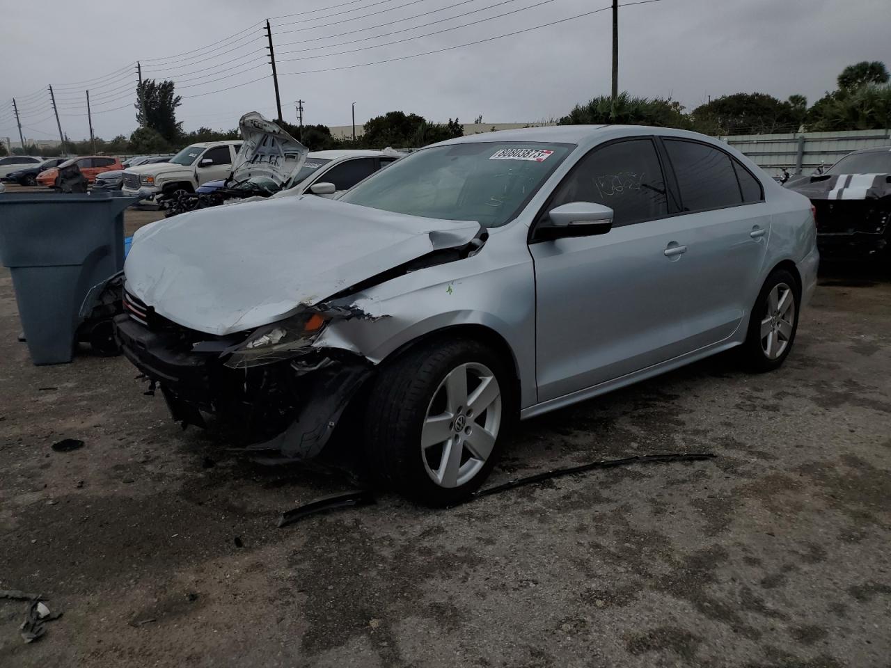 Изображение 1 2014 VOLKSWAGEN JETTA SE 2014 с VIN 3VWD17AJ6EM403058