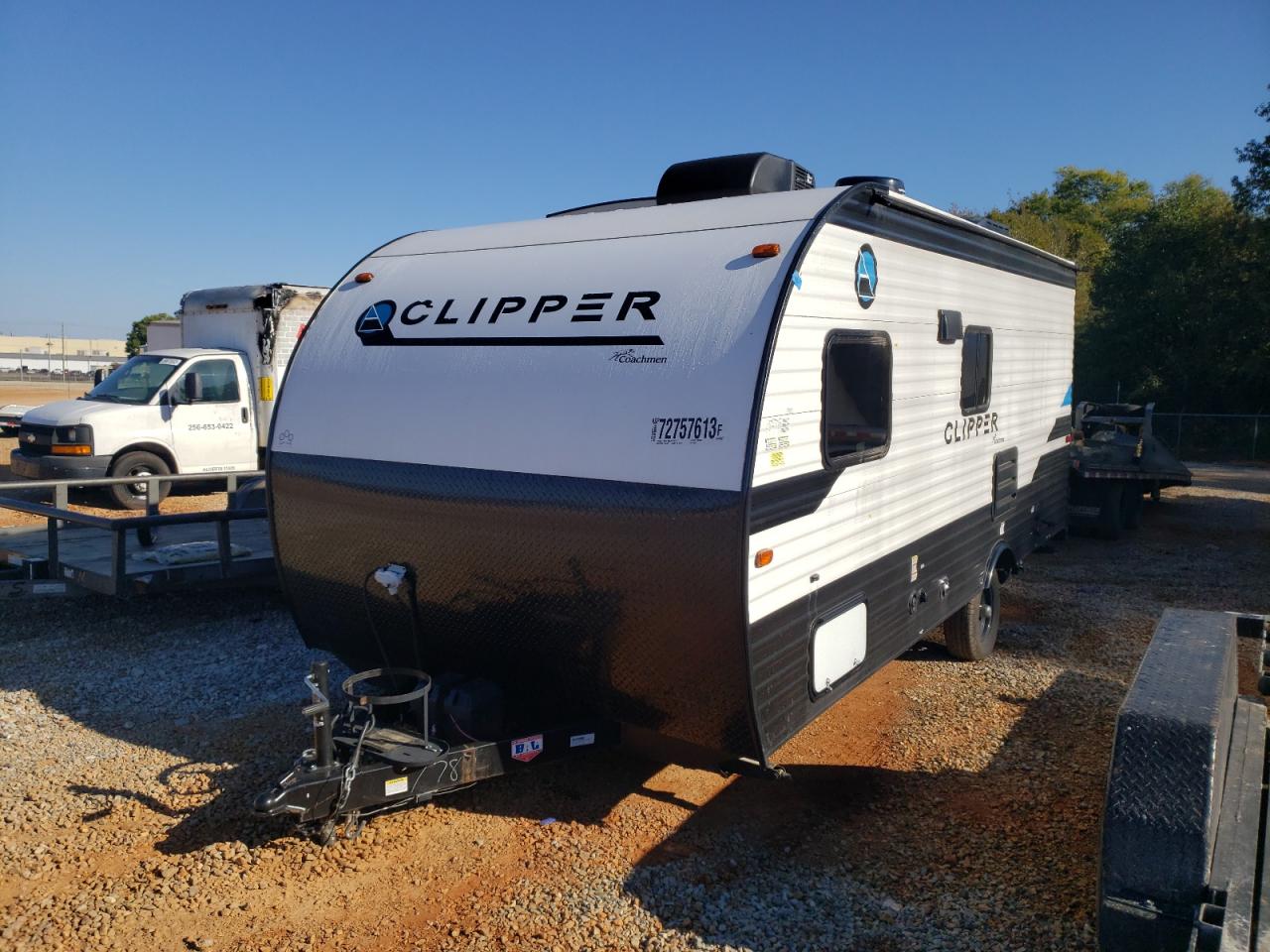 Obraz 2 z 2021 COACH CLIPPER 2021 z VIN 5ZT2CWGC6MJ127787