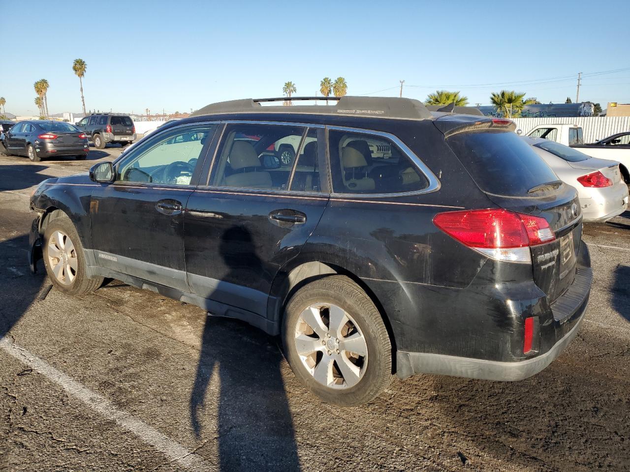 Obraz 2 z 2011 SUBARU OUTBACK 3.6R LIMITED 2011 z VIN 4S4BRDJC5B2383290