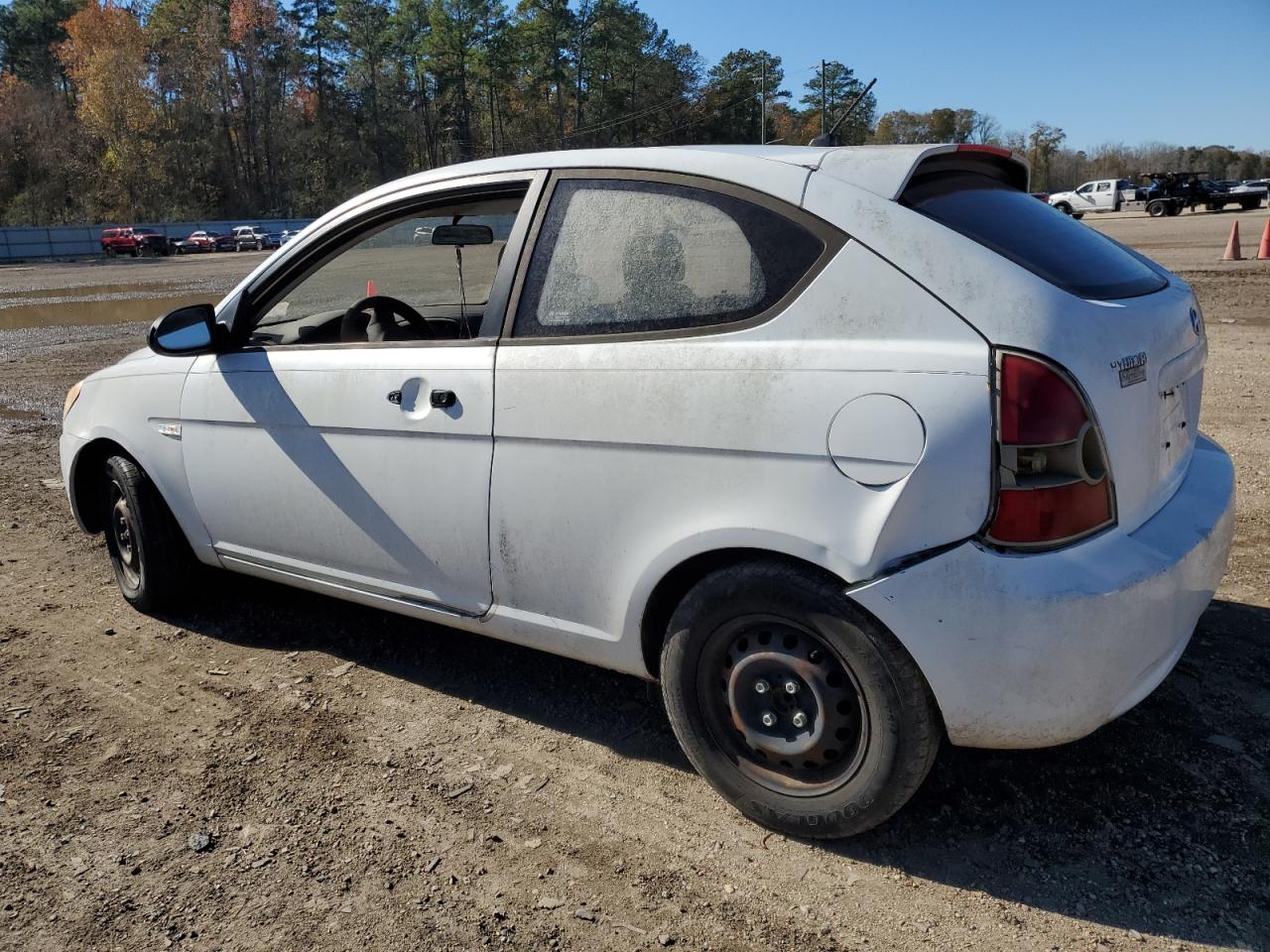 Obraz 2 z 2007 HYUNDAI ACCENT GS 2007 z VIN KMHCM36C17U029848