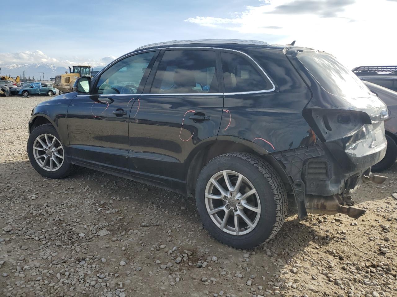 Obraz 2 z 2010 AUDI Q5 PREMIUM PLUS 2010 z VIN WA1LKAFP8AA056453
