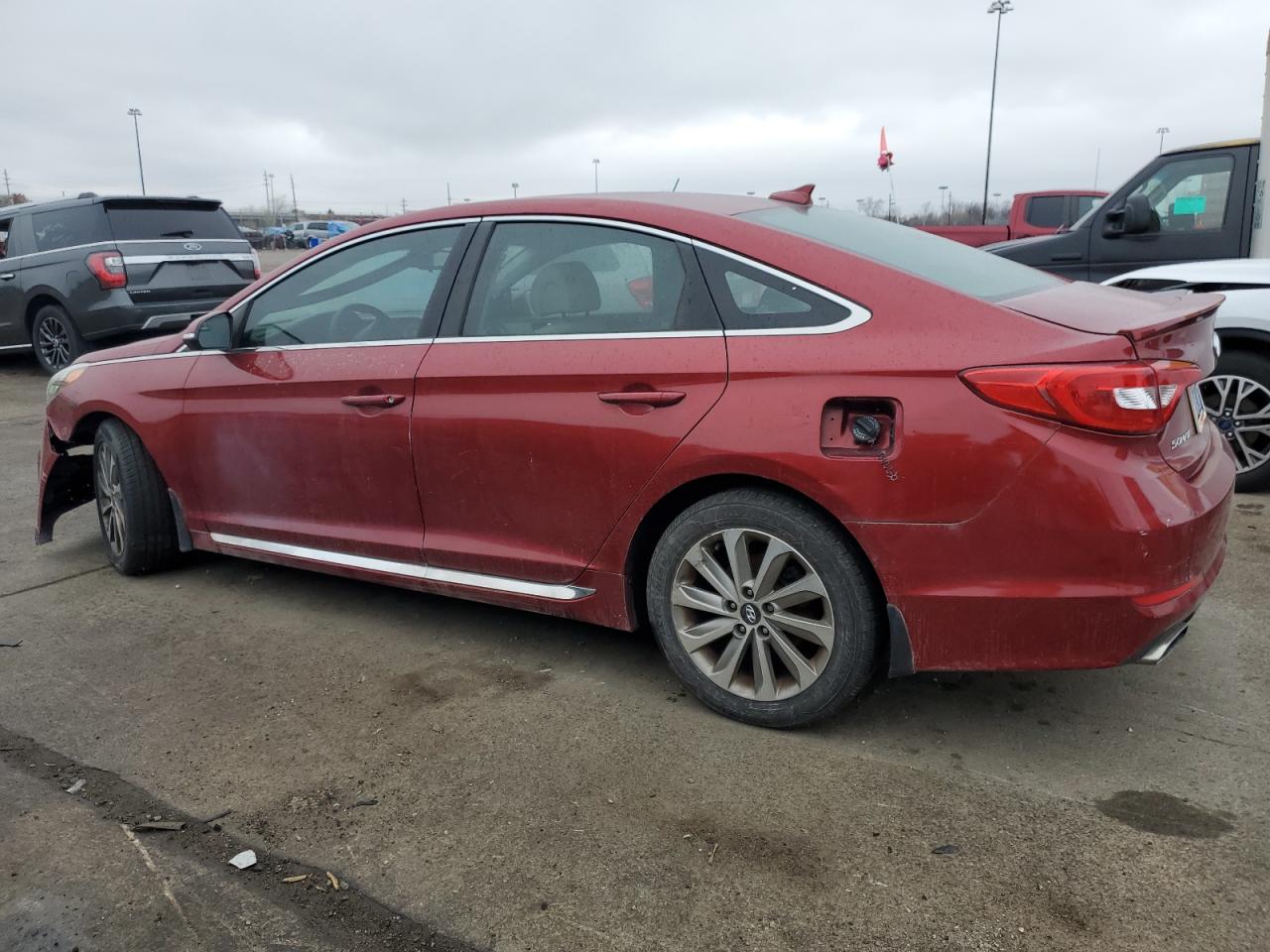 Obraz 2 z 2015 HYUNDAI SONATA SPORT 2015 z VIN 5NPE34AF7FH134300
