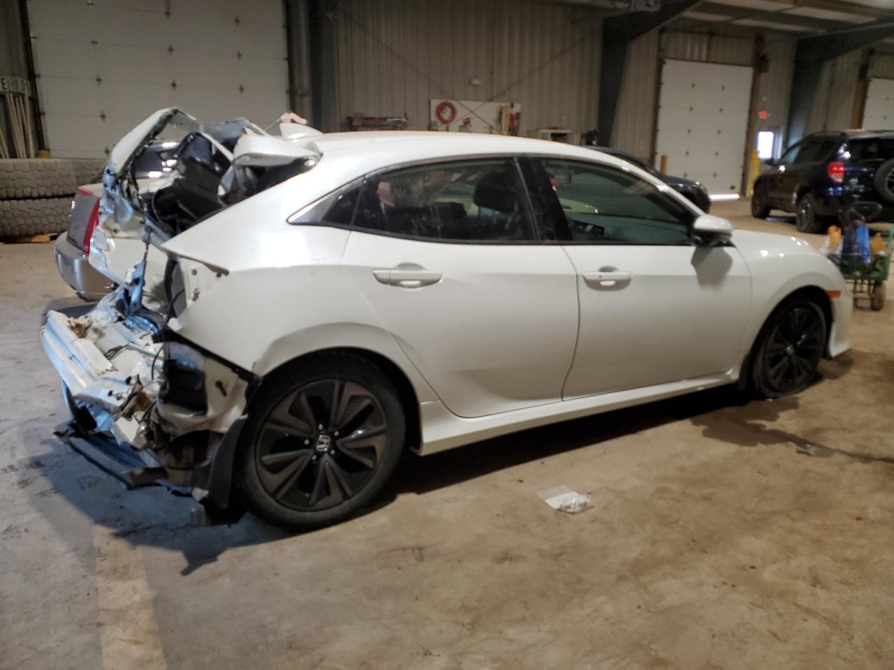 Изображение 3 2018 HONDA CIVIC EX 2018 с VIN SHHFK7H57JU420711