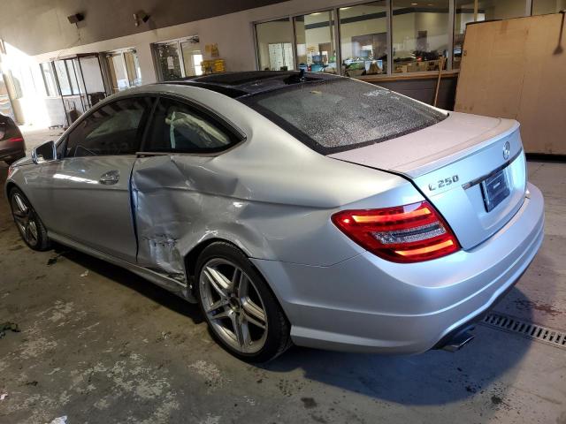 Image 2 of 2014 MERCEDES-BENZ C 250 2014 with VIN WDDGJ4HB2EG167229