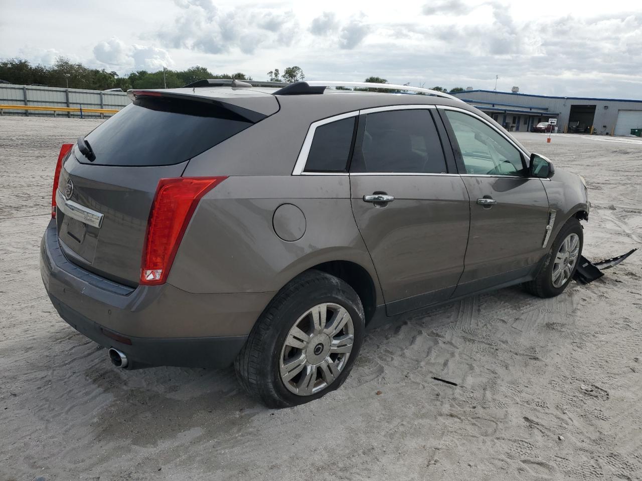Image 3 of 2011 CADILLAC SRX LUXURY COLLECTION 2011 with VIN 3GYFNAEY6BS660873