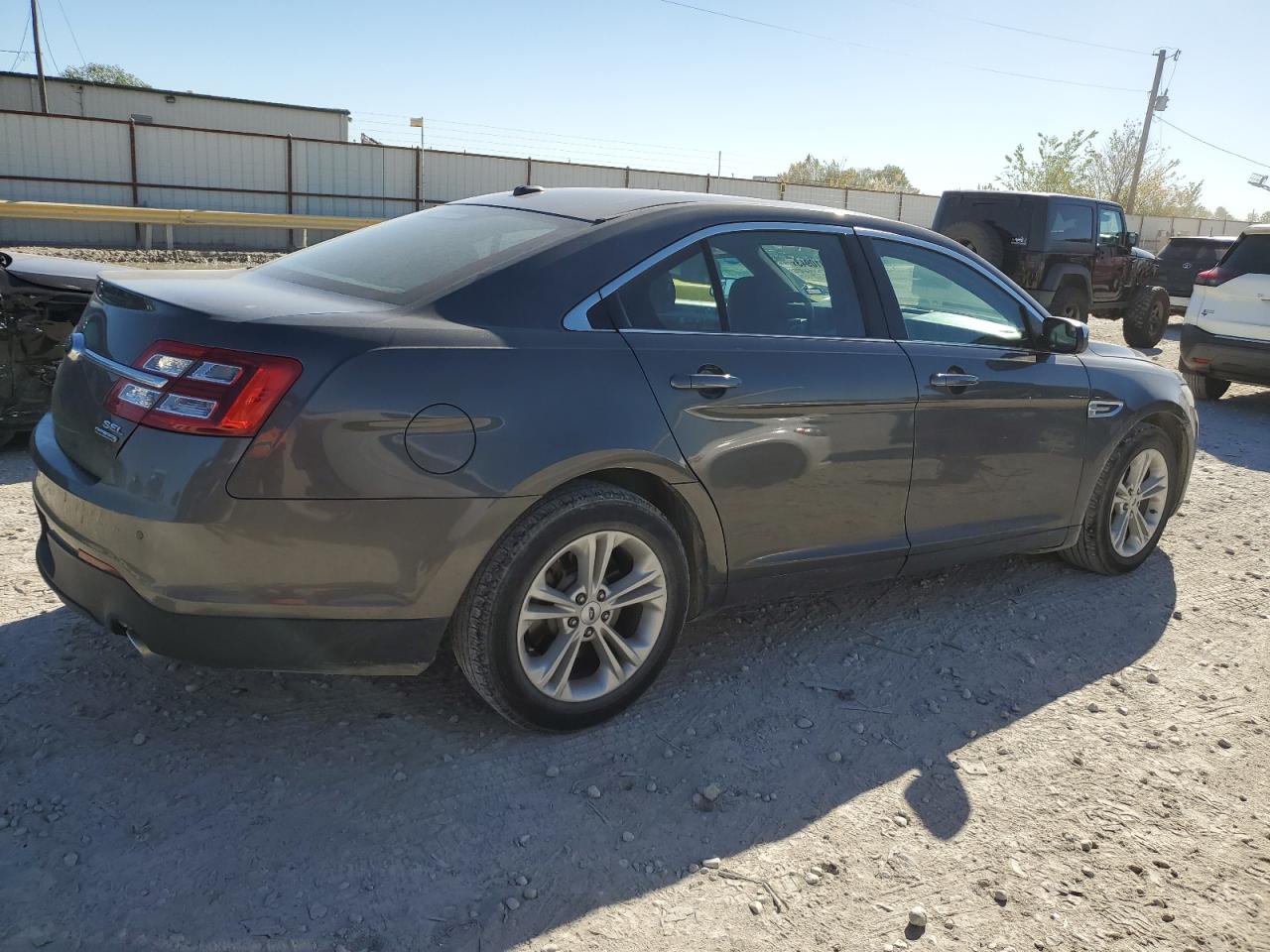 Obraz 3 z 2017 FORD TAURUS SEL 2017 z VIN 1FAHP2E85HG138165