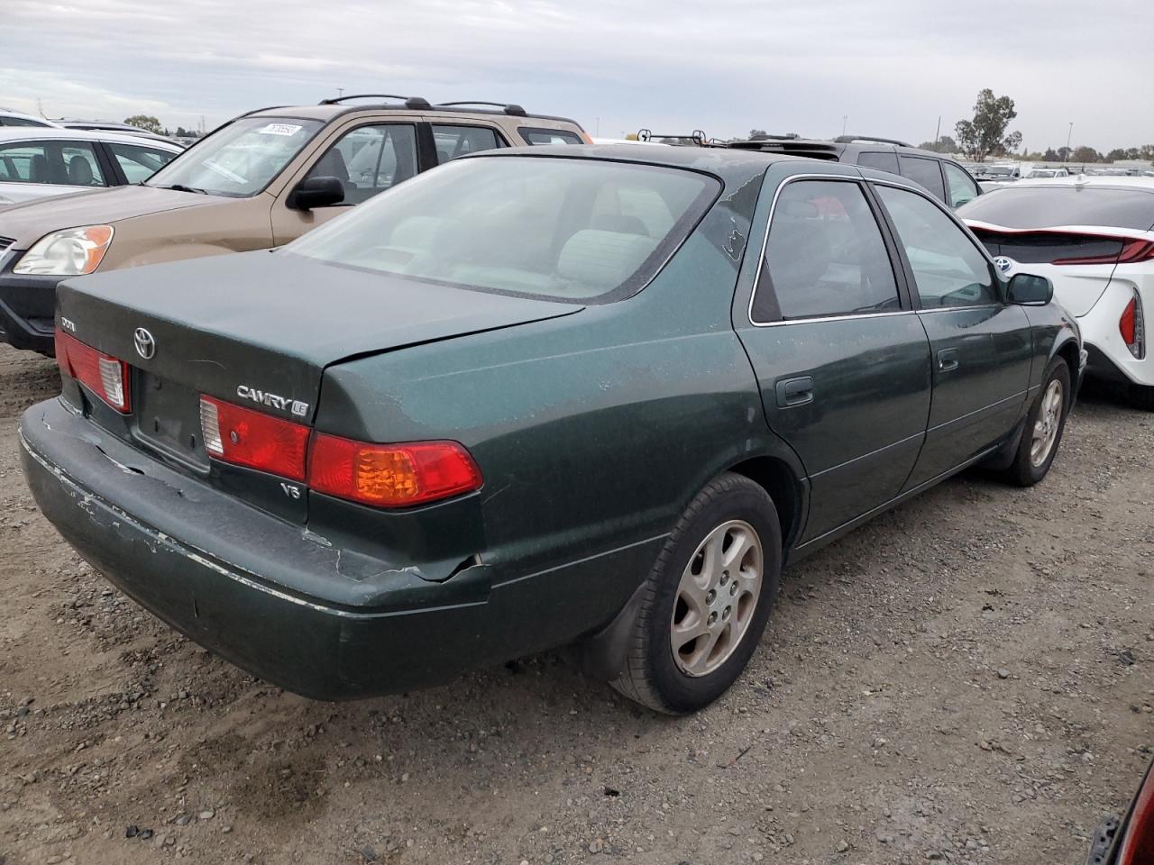 Изображение 3 2000 TOYOTA CAMRY CE 2000 с VIN JT2BF22K0Y0258265