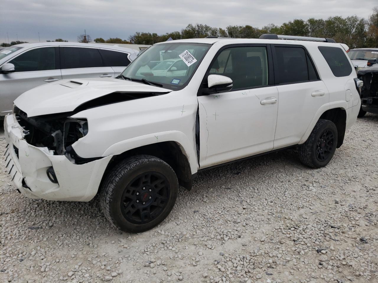 2015 TOYOTA 4RUNNER SR5 2015 image