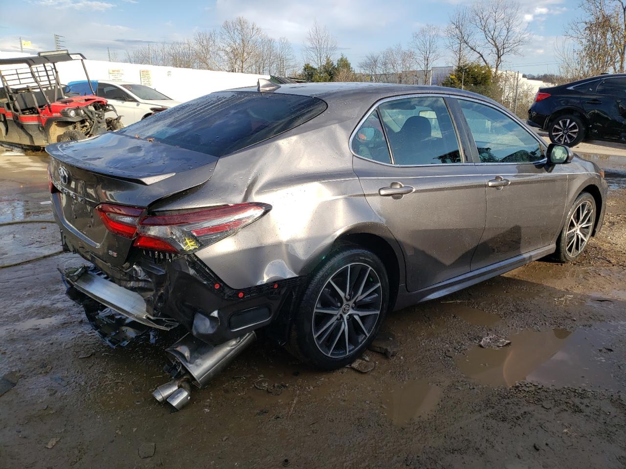 Obraz 3 z 2021 TOYOTA CAMRY SE 2021 z VIN 4T1G11AK4MU564942